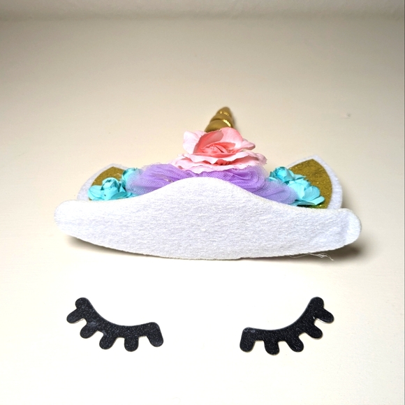 Gold Unicorn Horn Cake Topper - Picture 2 of 3